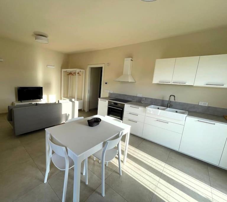 Locanda Del Bricco Pt Cisterna dʼAsti Extérieur photo